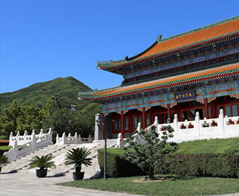 高端陵园